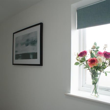 הוילה קטרינג East Midland House Free Private Parking Fast Wifi Smart Tv With Garden מראה חיצוני תמונה