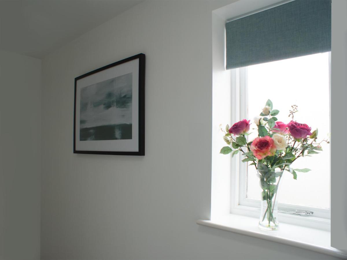 הוילה קטרינג East Midland House Free Private Parking Fast Wifi Smart Tv With Garden מראה חיצוני תמונה